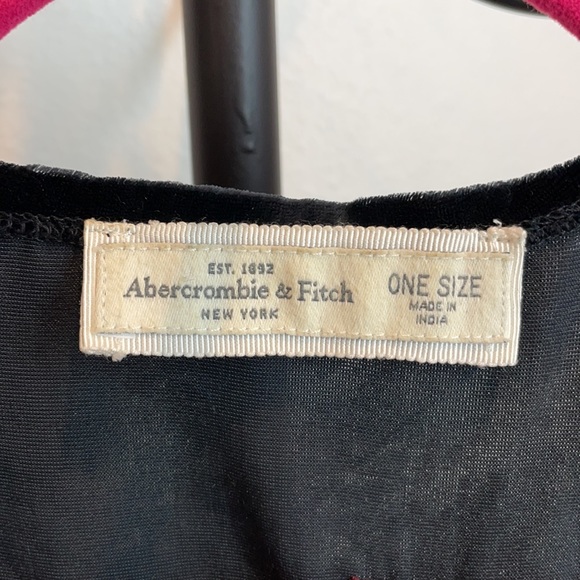 Abercrombie & Fitch Embroidered Valerie Kimono - Picture 2 of 4